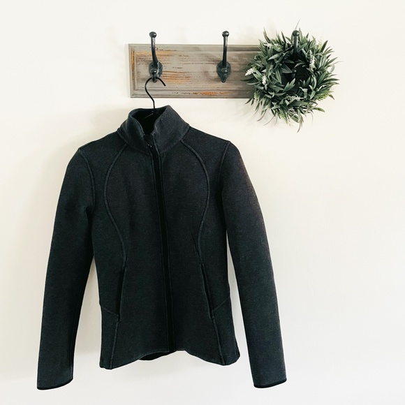lululemon athletica Jackets & Blazers - Lululemon Heathred Black Insculpt Jacket 4